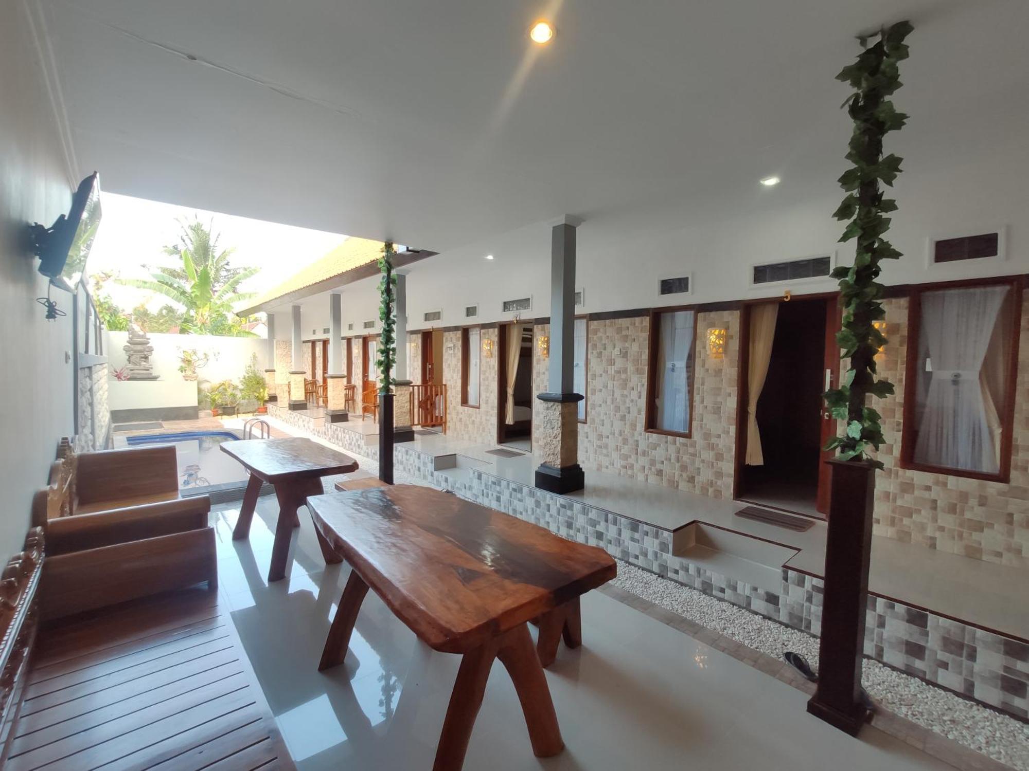 Gedhong Hostel Batununggul Экстерьер фото