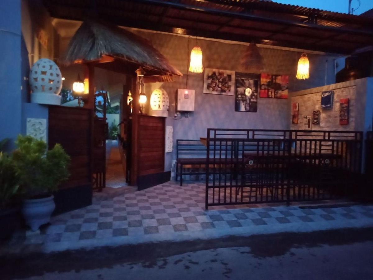 Gedhong Hostel Batununggul Экстерьер фото