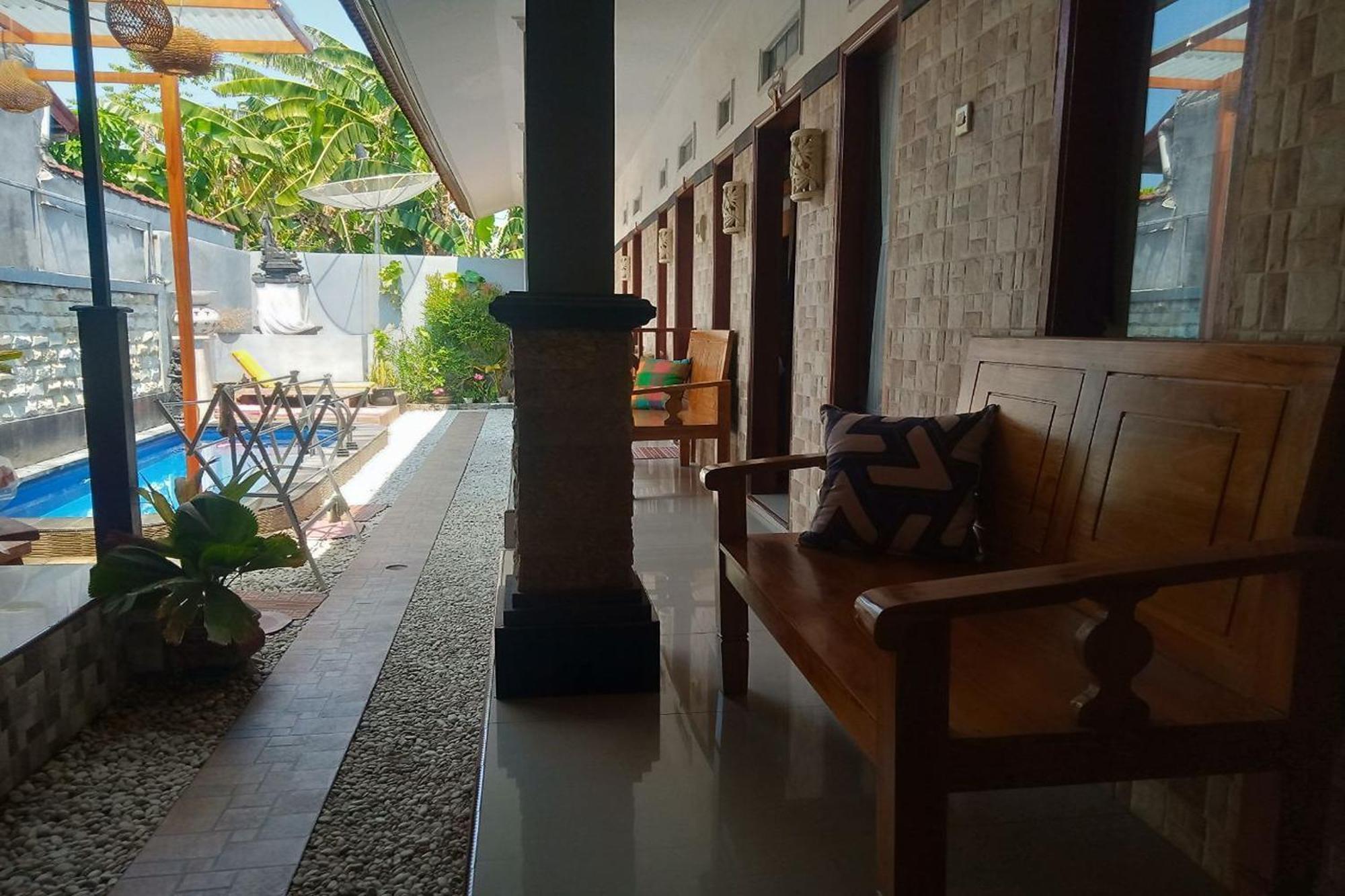 Gedhong Hostel Batununggul Экстерьер фото